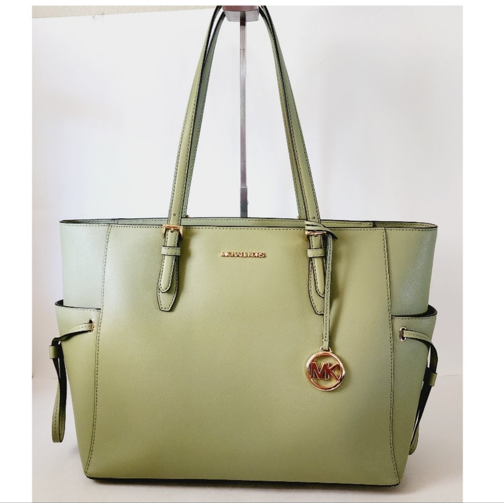 Michael Kors Gilly Large Drawstring Travel Tote Light Sage New